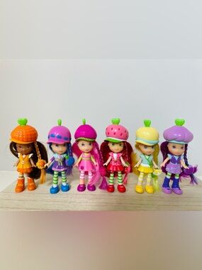 2008 Strawberry Shortcake Magic Braid Dolls Figures Blueberry Lot Complete Set